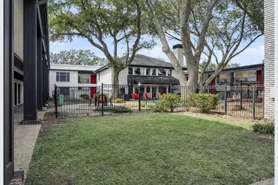 2815 Greenridge Drive #1-090, Houston, TX 77057 - Photo 23