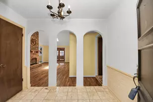 6010 Black Gum Dr, Houston, TX 77092 - Photo 3