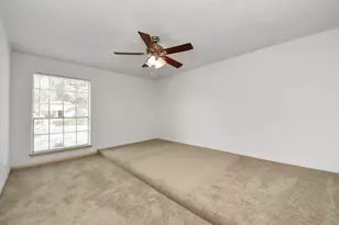 6010 Black Gum Dr, Houston, TX 77092 - Photo 17
