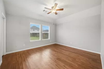 14950 Hidalgo Valley Lane, Houston, TX 77090 - Photo 11