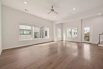 5228 Schuler Street, Houston, TX 77007 - Photo 11