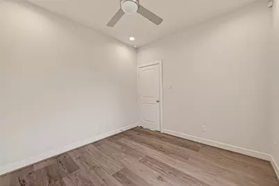 5228 Schuler Street, Houston, TX 77007 - Photo 27