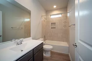 439 Stonebrook Ln, Conroe, TX 77304 - Photo 15