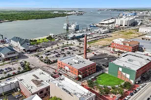 104 21st Ave, Galveston, TX 77550 - Photo 25