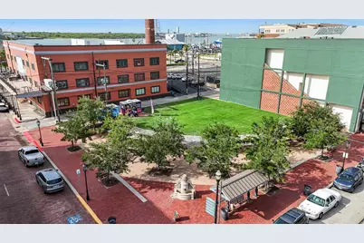 104 21st Avenue #203, Galveston, TX 77550 - Photo 23