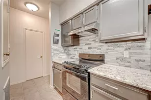 3780 Tanglewilde St, Houston, TX 77063 - Photo 17