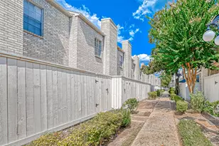 3780 Tanglewilde St, Houston, TX 77063 - Photo 3