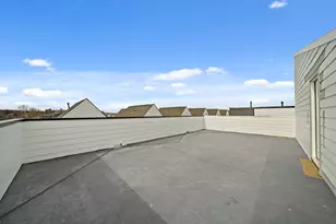 321 N Nagle St, Houston, TX 77003 - Photo 17