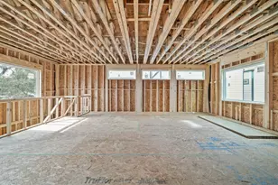 321 N Nagle St, Houston, TX 77003 - Photo 11