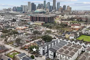 321 N Nagle St, Houston, TX 77003 - Photo 1