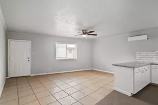 4811 Oakland St, Houston, TX 77023 - Photo 7