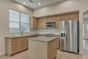 89 N Apple Springs Cir, The Woodlands, TX 77382 - Photo 19