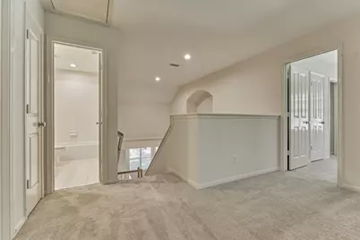 89 N Apple Springs Circle, The Woodlands, TX 77382 - Photo 31