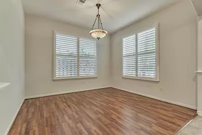 89 N Apple Springs Circle, The Woodlands, TX 77382 - Photo 7