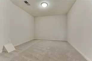 89 N Apple Springs Cir, The Woodlands, TX 77382 - Photo 35