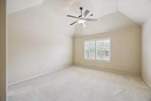 2063 Spring Cedar Ln, Houston, TX 77077 - Photo 19