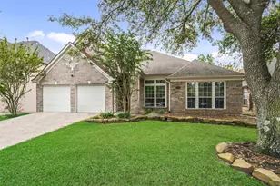 15814 Maplewick Dr, Tomball, TX 77377 - Photo 1