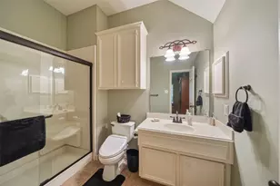 15814 Maplewick Dr, Tomball, TX 77377 - Photo 5