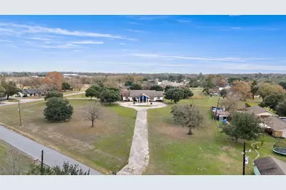 1314 N Tammye Lane, Madisonville, TX 77864 - Photo 3