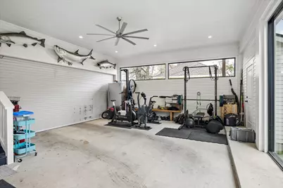 221 E 12th Street, Houston, TX 77008 - Photo 41