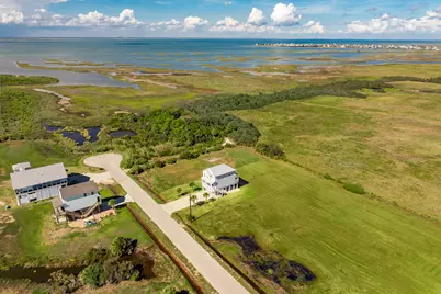 18015 Shaman Drive, Galveston, TX 77554 - Photo 3