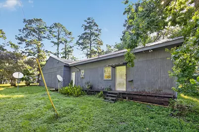 242 Bishop, Livingston, TX 77351 - Photo 23