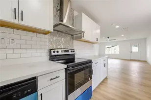 863 Marcolin St, Houston, TX 77088 - Photo 13