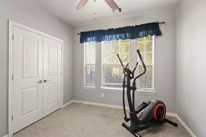 13722 McKinney Creek Lane, Houston, TX 77044 - Photo 5