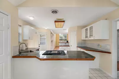 13310 Queensride Lane, Houston, TX 77070 - Photo 15