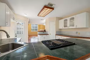 13310 Queensride Ln, Houston, TX 77070 - Photo 17