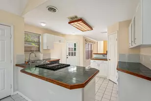13310 Queensride Ln, Houston, TX 77070 - Photo 15