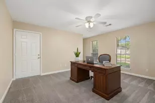 13310 Queensride Ln, Houston, TX 77070 - Photo 7