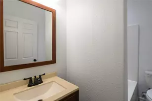 4705 Lyons Ave, Houston, TX 77020 - Photo 5