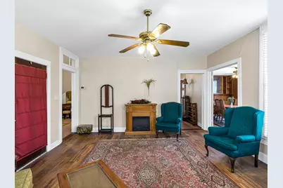 26 W Austin Street, Bellville, TX 77418 - Photo 9