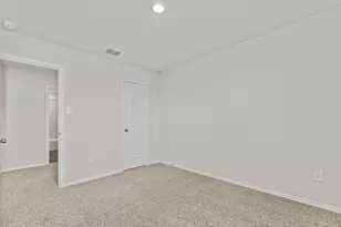 11618 Lavendale Hunt Island, San Antonio, TX 78245 - Photo 19