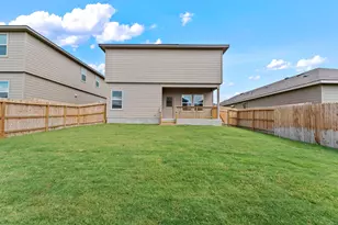 11618 Lavendale Hunt Island, San Antonio, TX 78245 - Photo 33