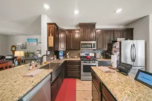 953 Austin St, Matagorda, TX 77457 - Photo 11