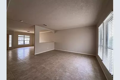 13110 S Bellaire Estates Drive, Houston, TX 77072 - Photo 7