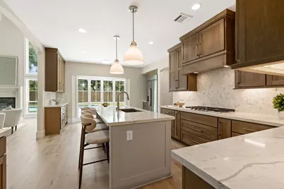 5665 Pine Forest Road, Houston, TX 77056 - Photo 9