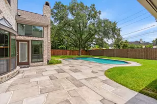 5665 Pine Forest Rd, Houston, TX 77056 - Photo 39