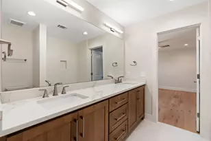 5665 Pine Forest Rd, Houston, TX 77056 - Photo 27