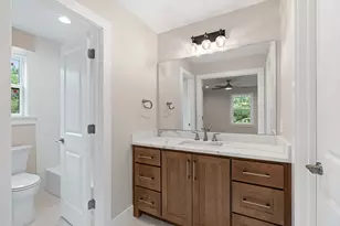 5665 Pine Forest Rd, Houston, TX 77056 - Photo 25