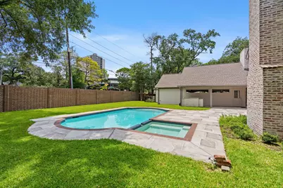 5665 Pine Forest Road, Houston, TX 77056 - Photo 37