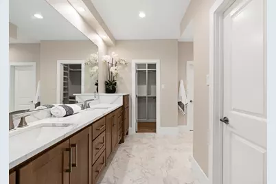 5665 Pine Forest Road, Houston, TX 77056 - Photo 19