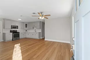 915 Avenue E, Rosenberg, TX 77471 - Photo 5