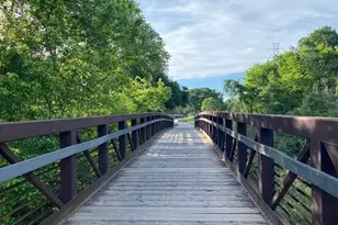 1115 Enclave Square E, Houston, TX 77077 - Photo 37