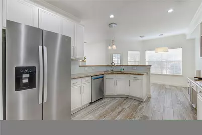 1115 Enclave Square E, Houston, TX 77077 - Photo 9