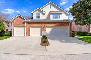 1115 Enclave Square E, Houston, TX 77077 - Photo 1