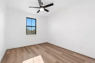 741 S Carroll St, La Porte, TX 77571 - Photo 19