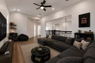 741 S Carroll St, La Porte, TX 77571 - Photo 17